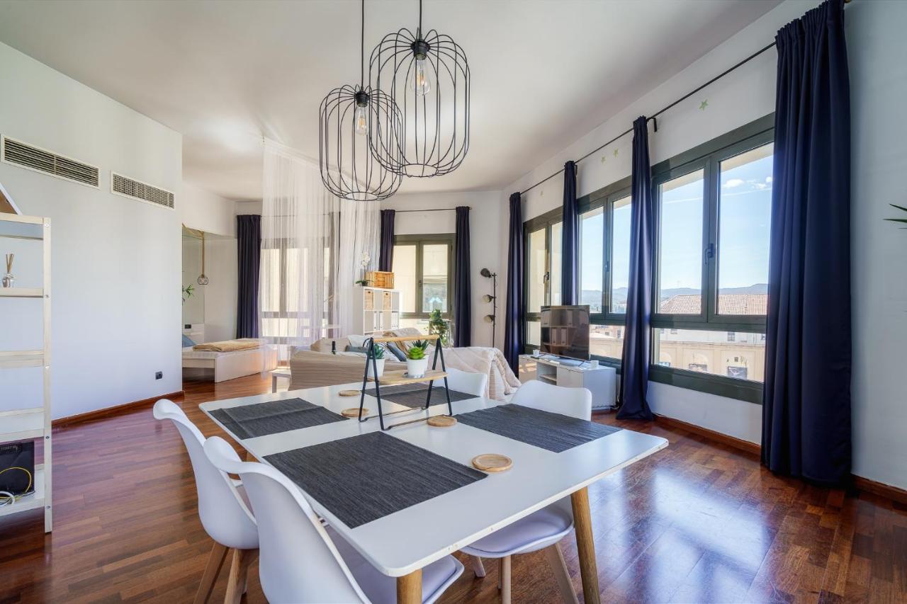 Espectacular Loft En Centrico Edificio Singular Lägenhet Manresa Exteriör bild